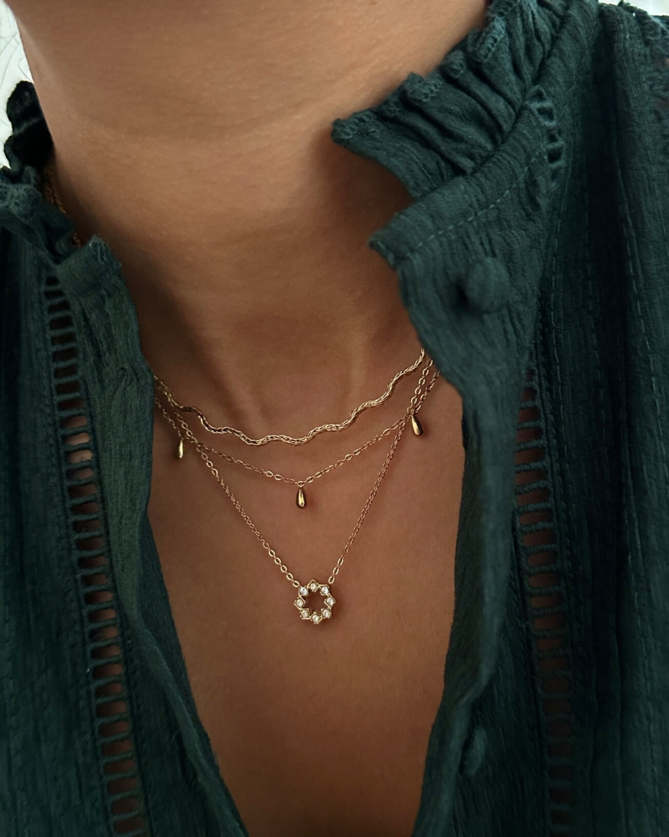 Les Assemblés: SERAFINA•HARPER•ISOLDE